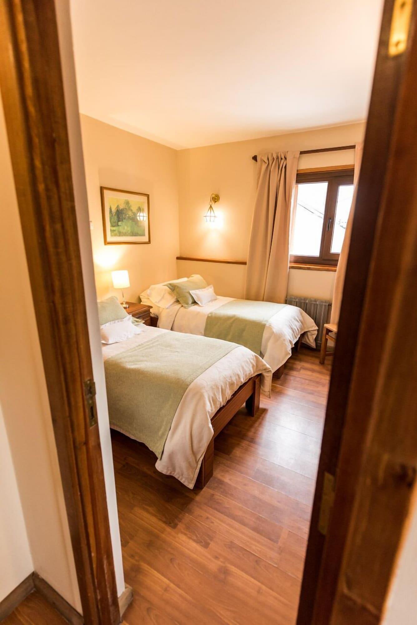 Tunqueley Hotel San Martín de los Andes Eksteriør bilde