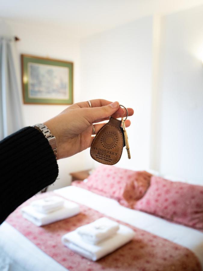 Tunqueley Hotel San Martín de los Andes Eksteriør bilde