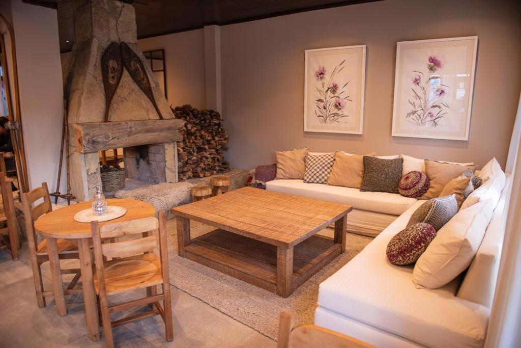 Tunqueley Hotel San Martín de los Andes Eksteriør bilde