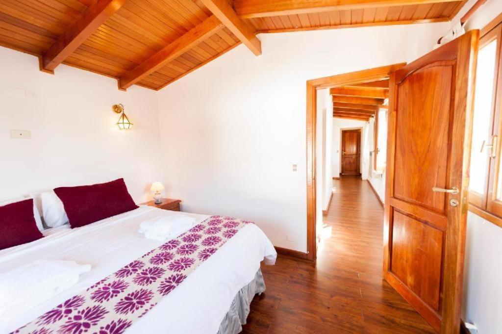 Tunqueley Hotel San Martín de los Andes Eksteriør bilde