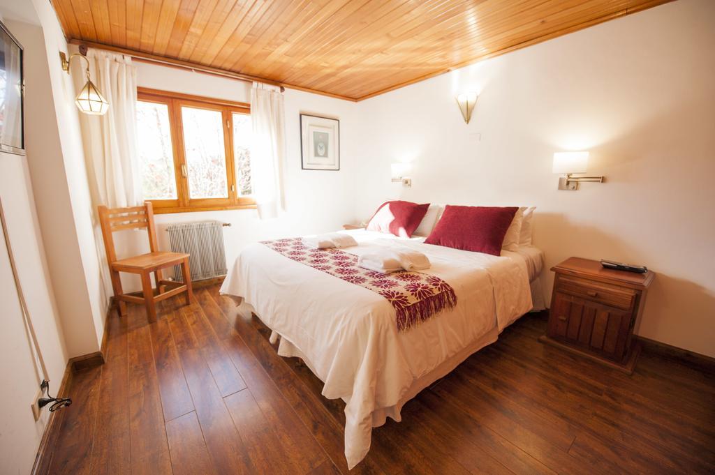 Tunqueley Hotel San Martín de los Andes Eksteriør bilde
